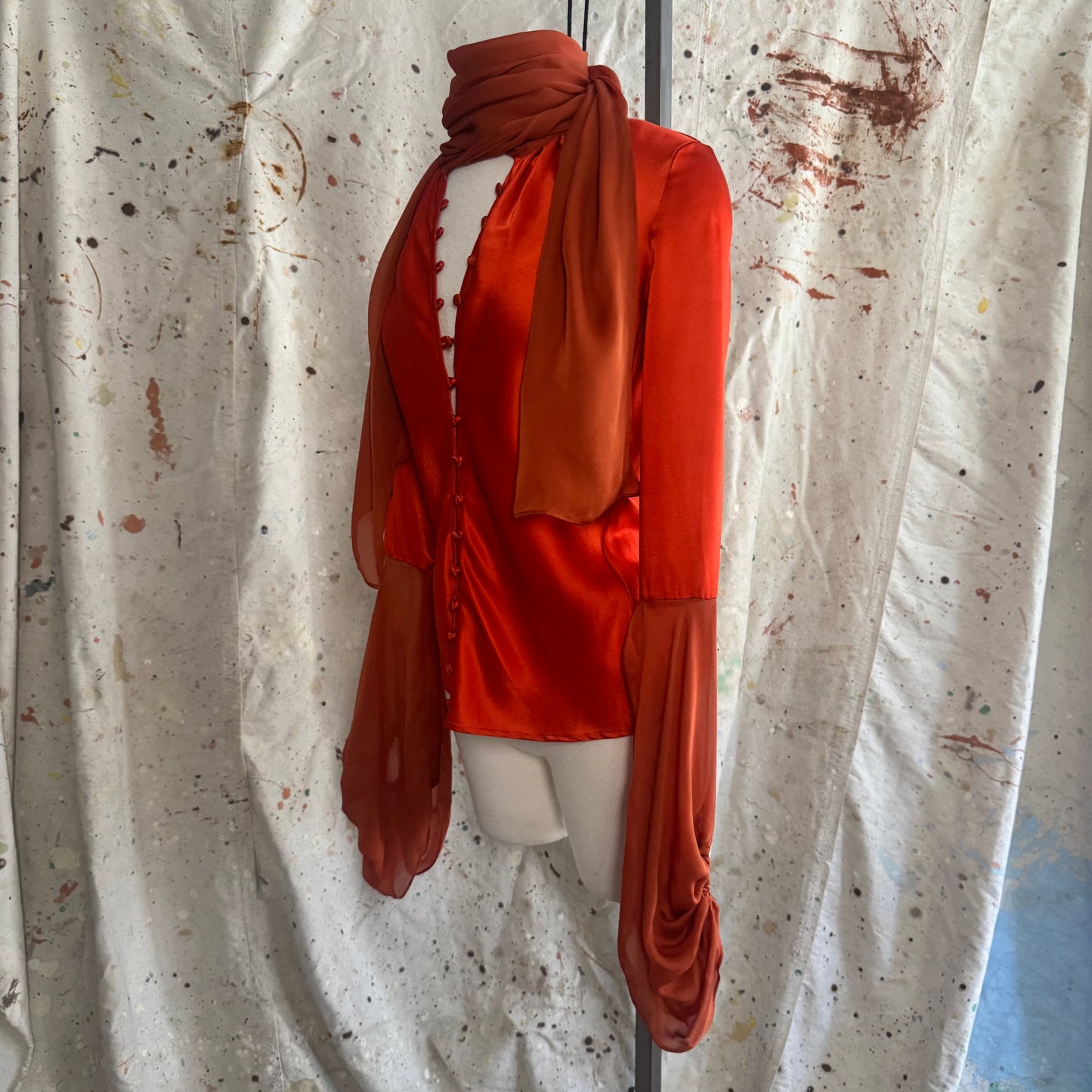 2006 RED/ORANGE ROBERTO CAVALLI SILK PUFF SLEEVE BUTTON DOWN TIE TOP