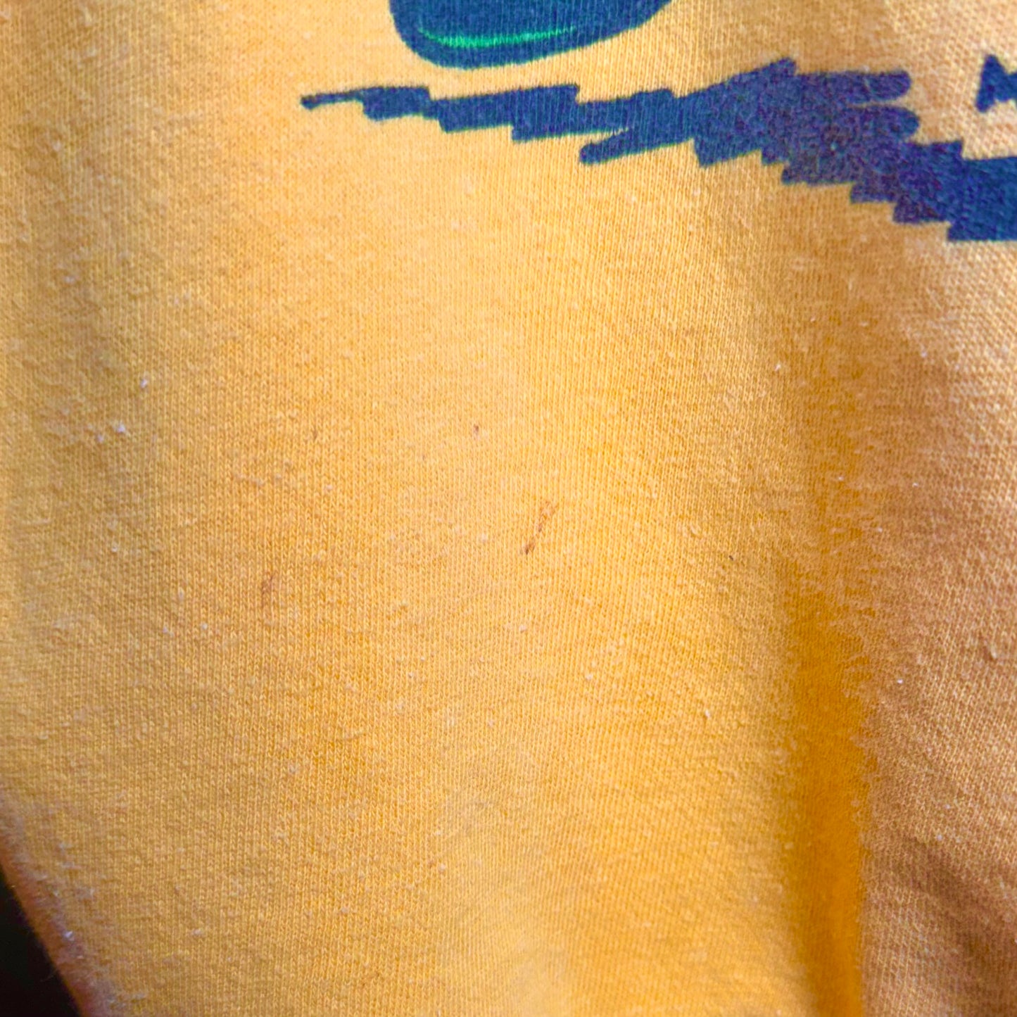 1970s MAGIC MOUNTAIN BLOOP TROLL MASCOT YELLOW CREW NECK SWEATER
