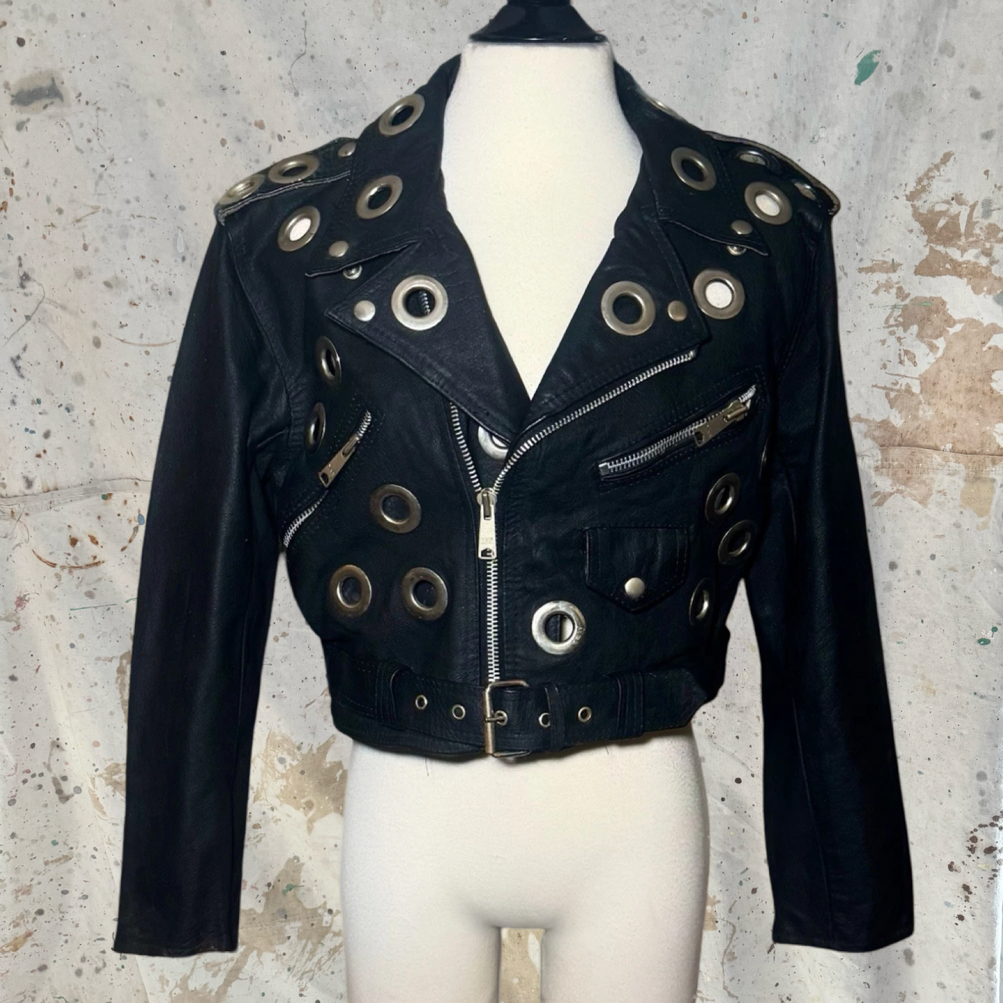 1980s LEATHER GROMMET BODY ARMOR LEATHER PERFECTO MOTORCYCLE BIKER JACKET