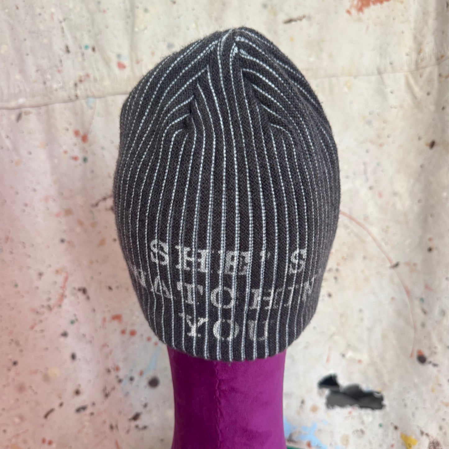 GRAY HYSTERIC GLAMOUR HYSTERIC MINI SHES WATCHING YOU BEANIE