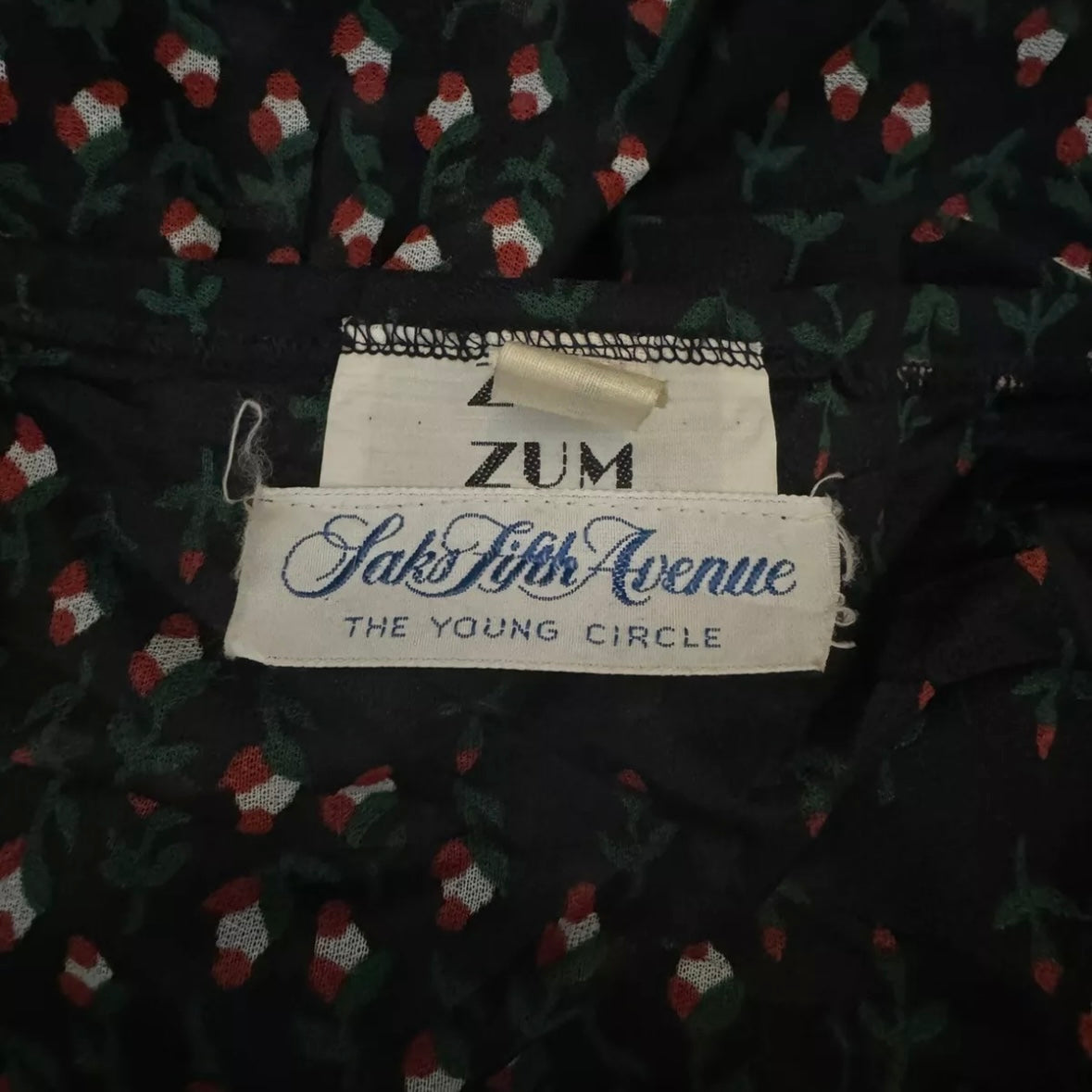 70s ZUM ZUM SAKS FIFTH AVE FLORAL HIPPIE TOP PEASANT BLOUSE