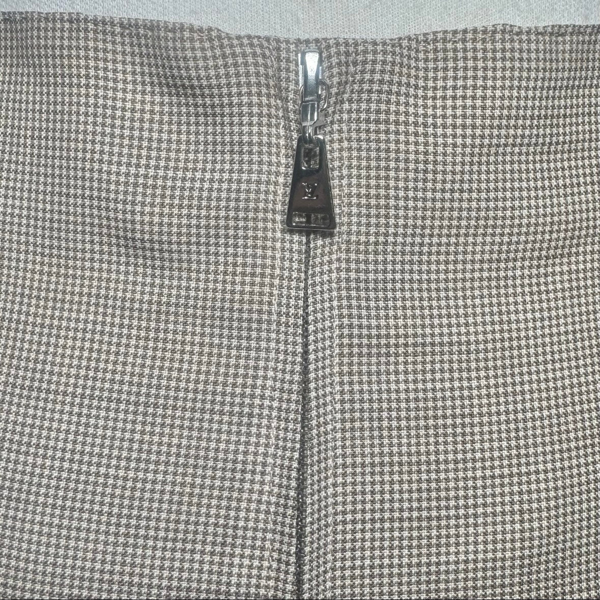 SS 2003 LOUIS VUITTON MARC JACOBS HOUNDSTOOTH A LINE FRILL SKIRT RUNWAY
