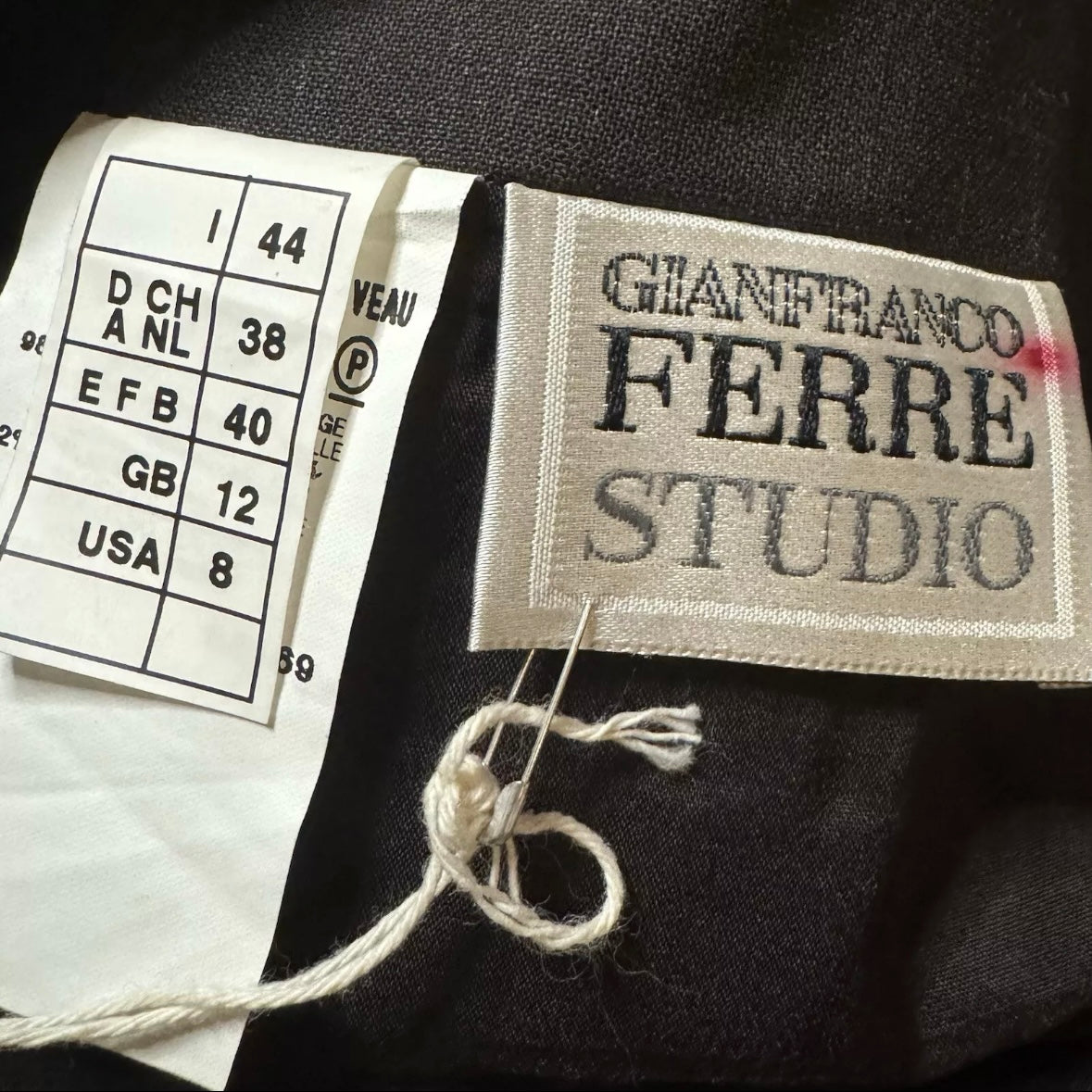 90s GIANFRANCO FERRE LEATHER PLEATED WAIST SKIRT