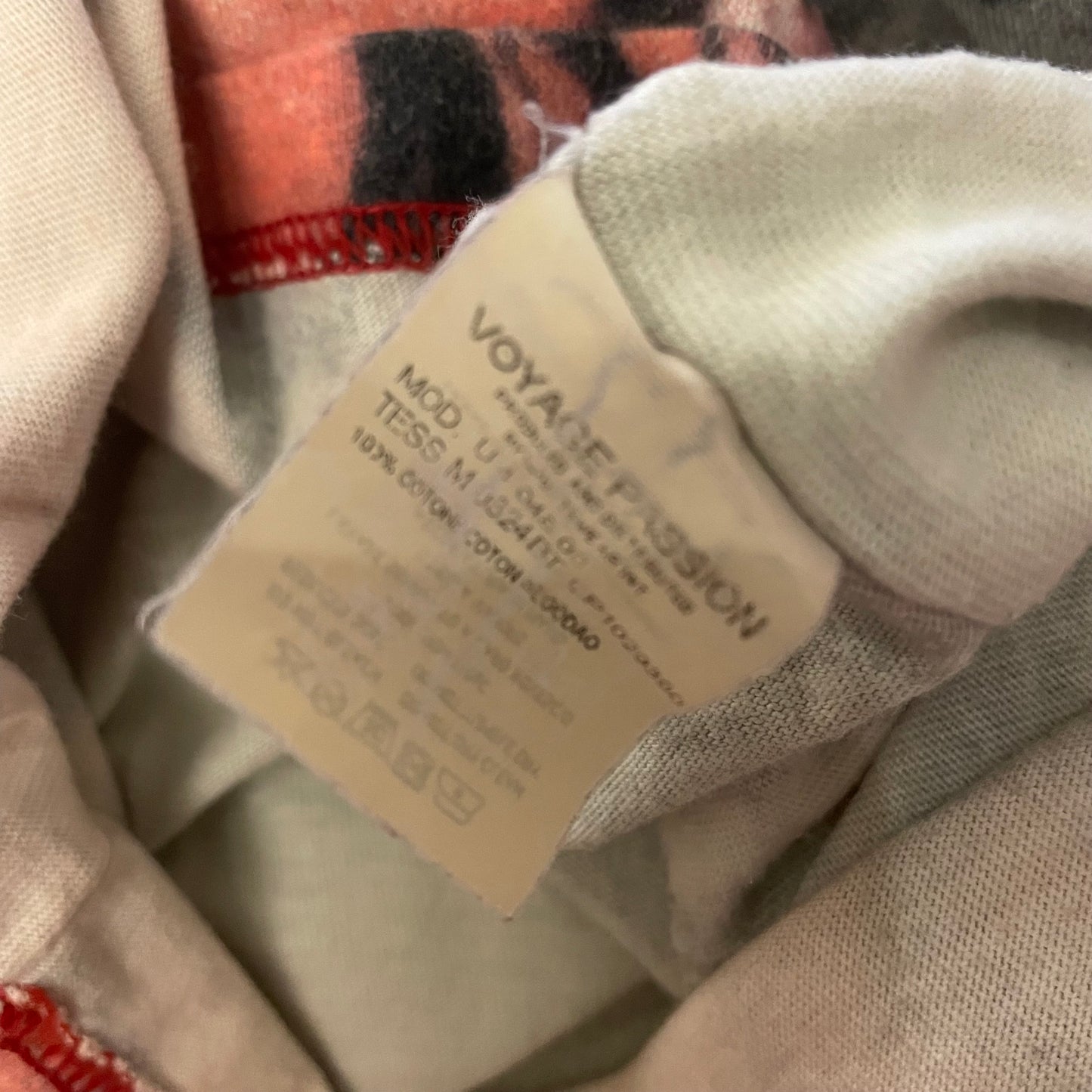 Voyage 90s Passion Tee - M