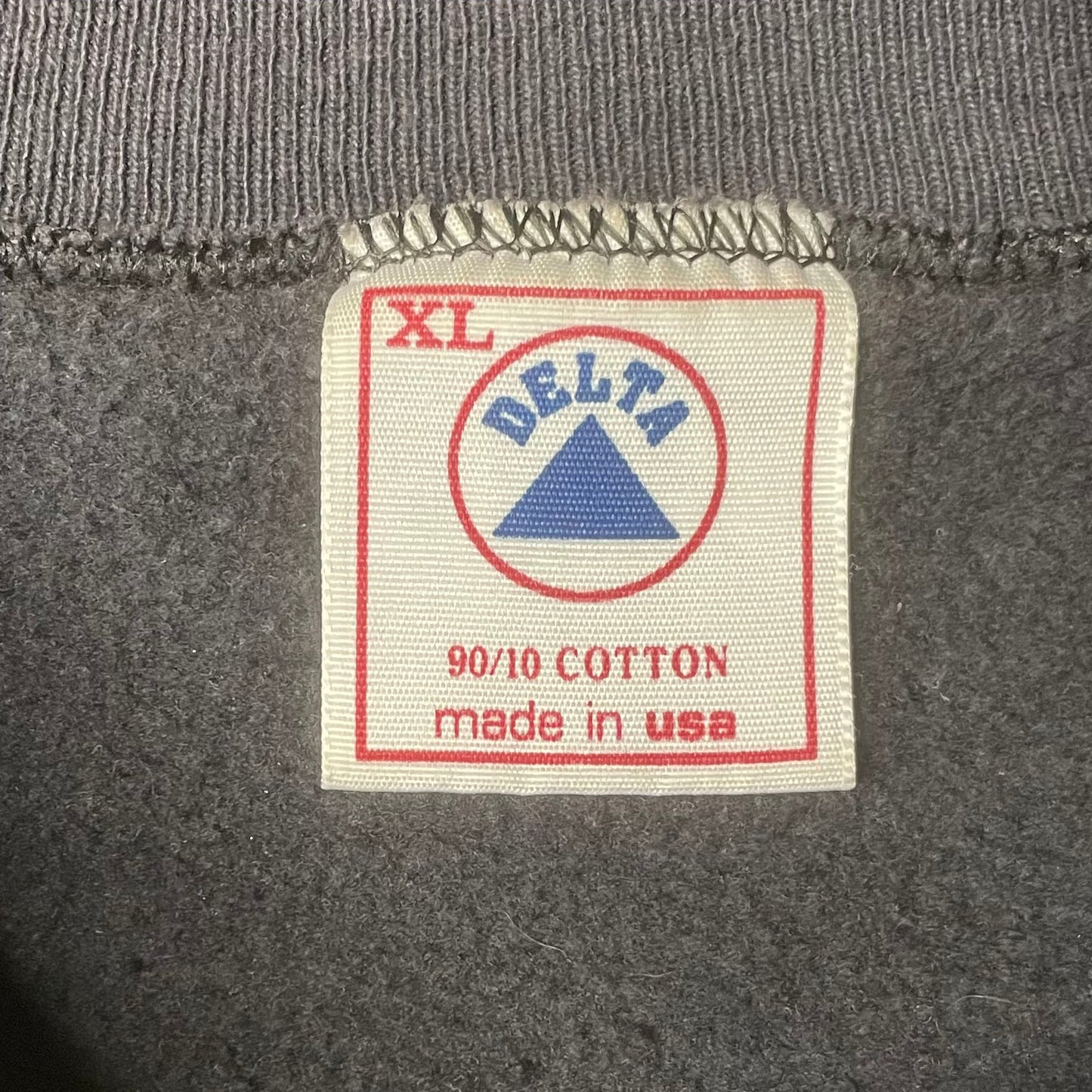 1993 Wizard of Oz Ruby Slipper Crewneck Sweater