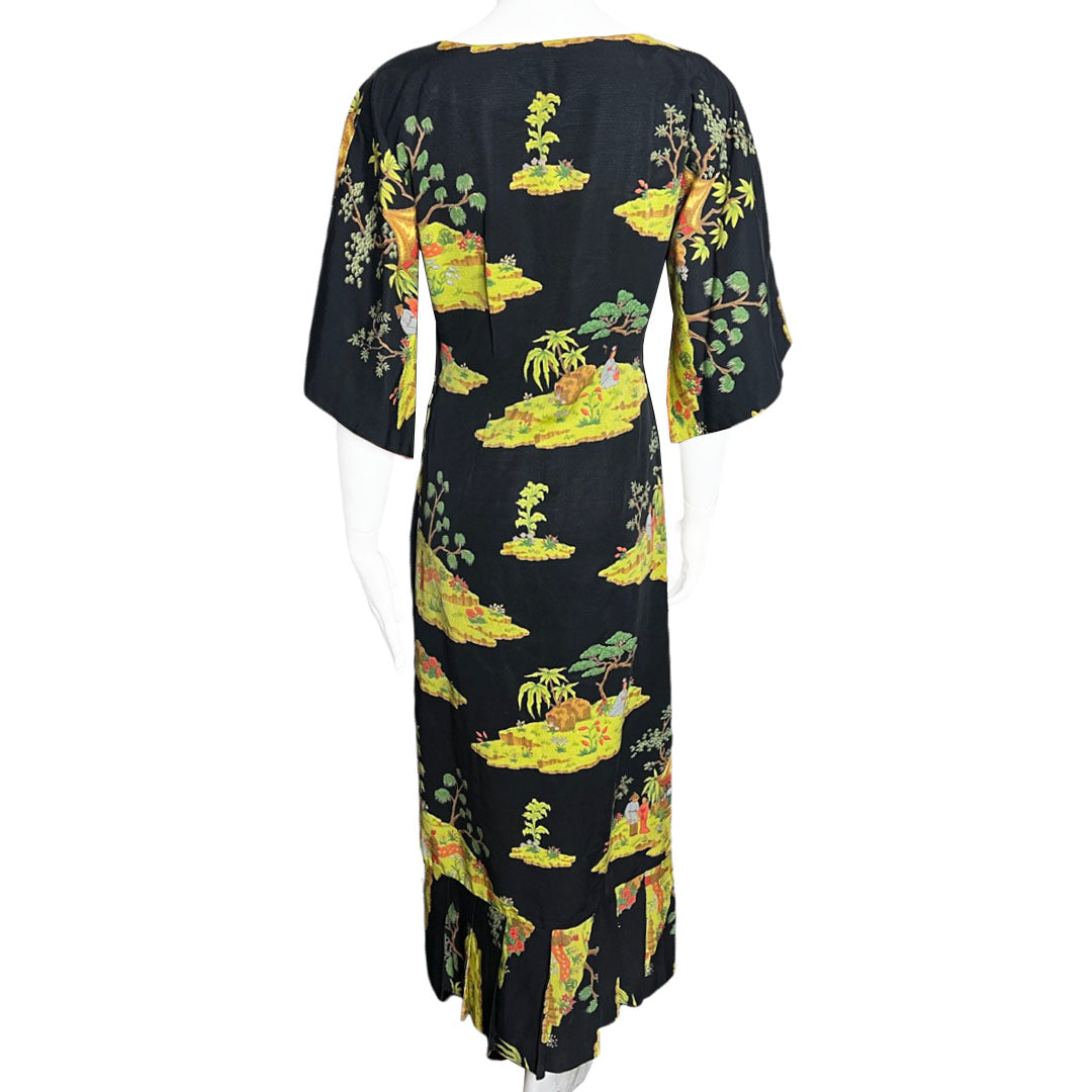 1940's Asian Garden Hawaiian 3/4 Sleeve Dress