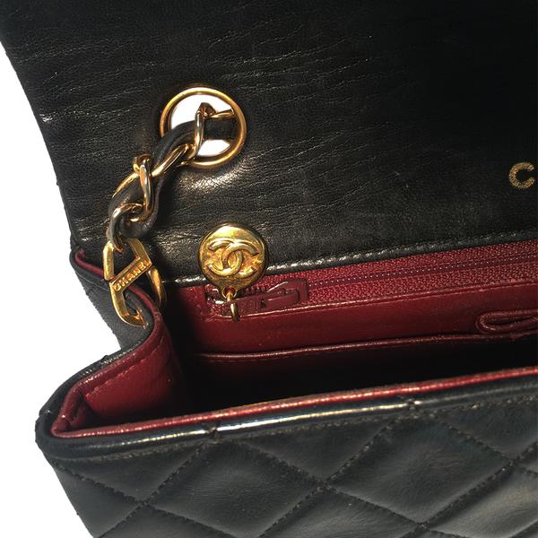 CHANEL QUILTED LAMBSKIN SHOULDER BAG