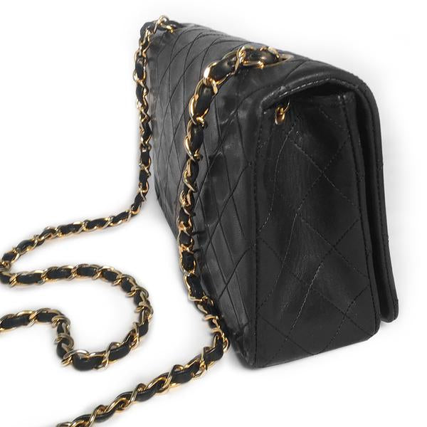 CHANEL QUILTED LAMBSKIN SHOULDER BAG