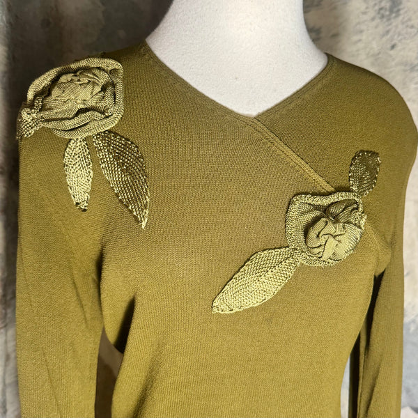 90s JIL SANDER OLIVE FLOWER APLIQUE KNIT OLIVE SWEATER