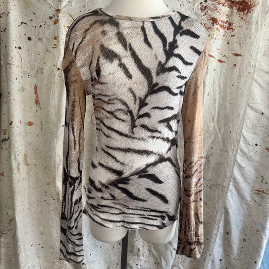 2000s ROBERTO CAVALLI JUST CAVALLI TIGER PRINTED LONG SLEEVE TOP 46