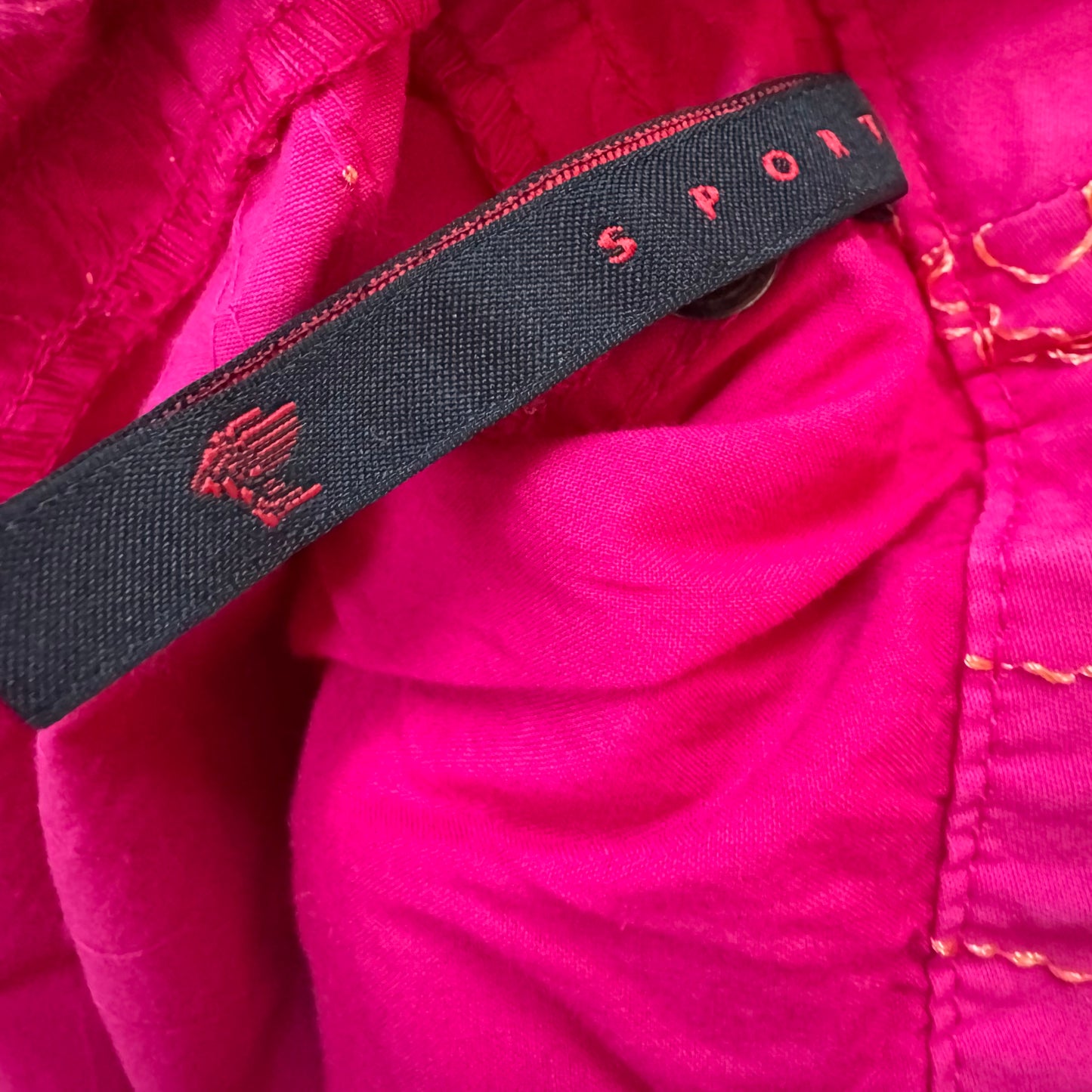 2000s VERSACE SPORT FLORAL EMBROIDERED PINK CAPRI PANTS