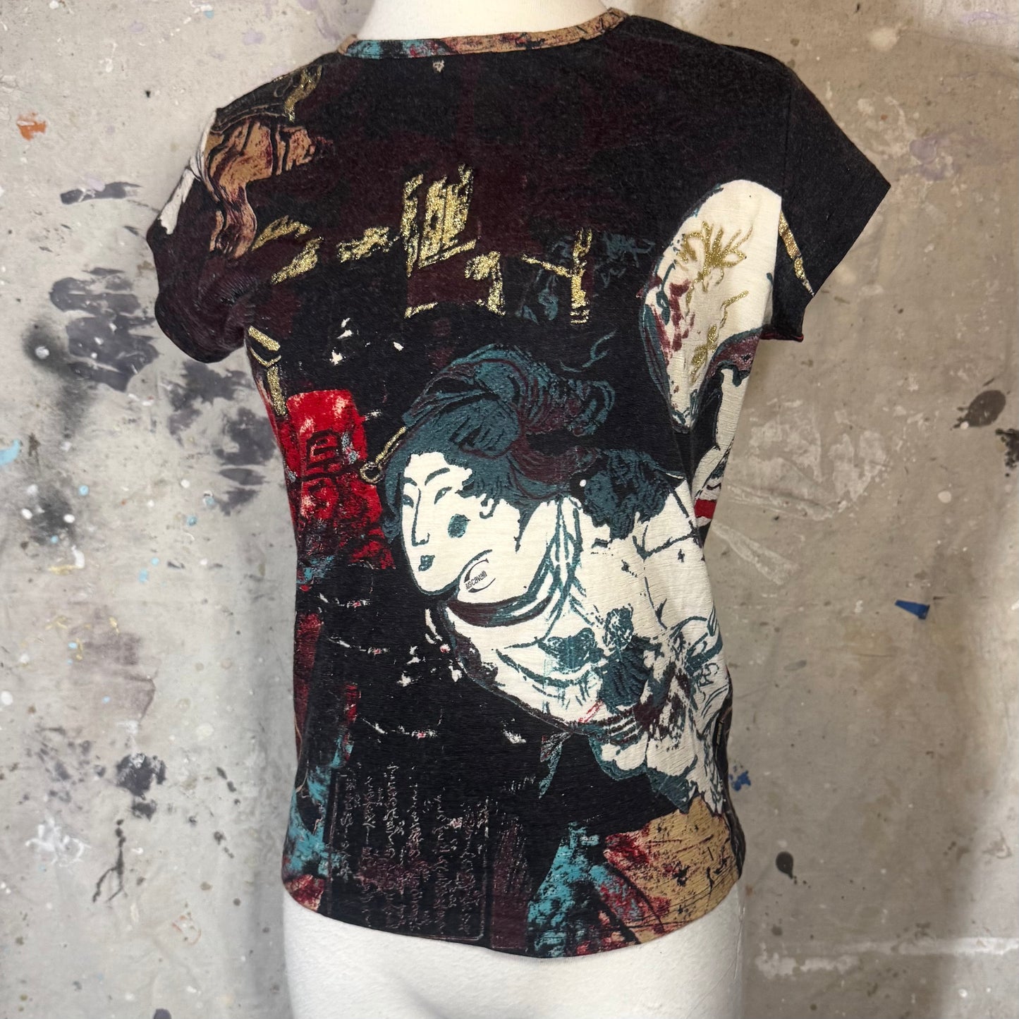 2000s ROBERTO CAVALLI KNIT GEISHA PRINT SHORT SLEEVE TOP