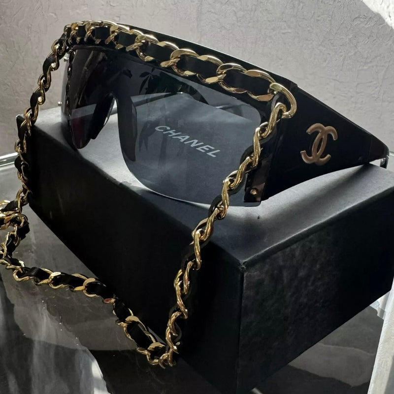 DERRICK CHANEL FW 1992 RUNWAY CHAIN SHEILD GLASSES 0027 90