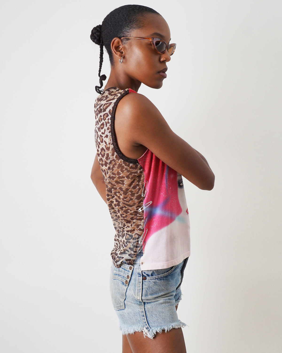 AW 2001 D&G PUNK AIRBRUSH LEOPARD SAFETY PIN TANK