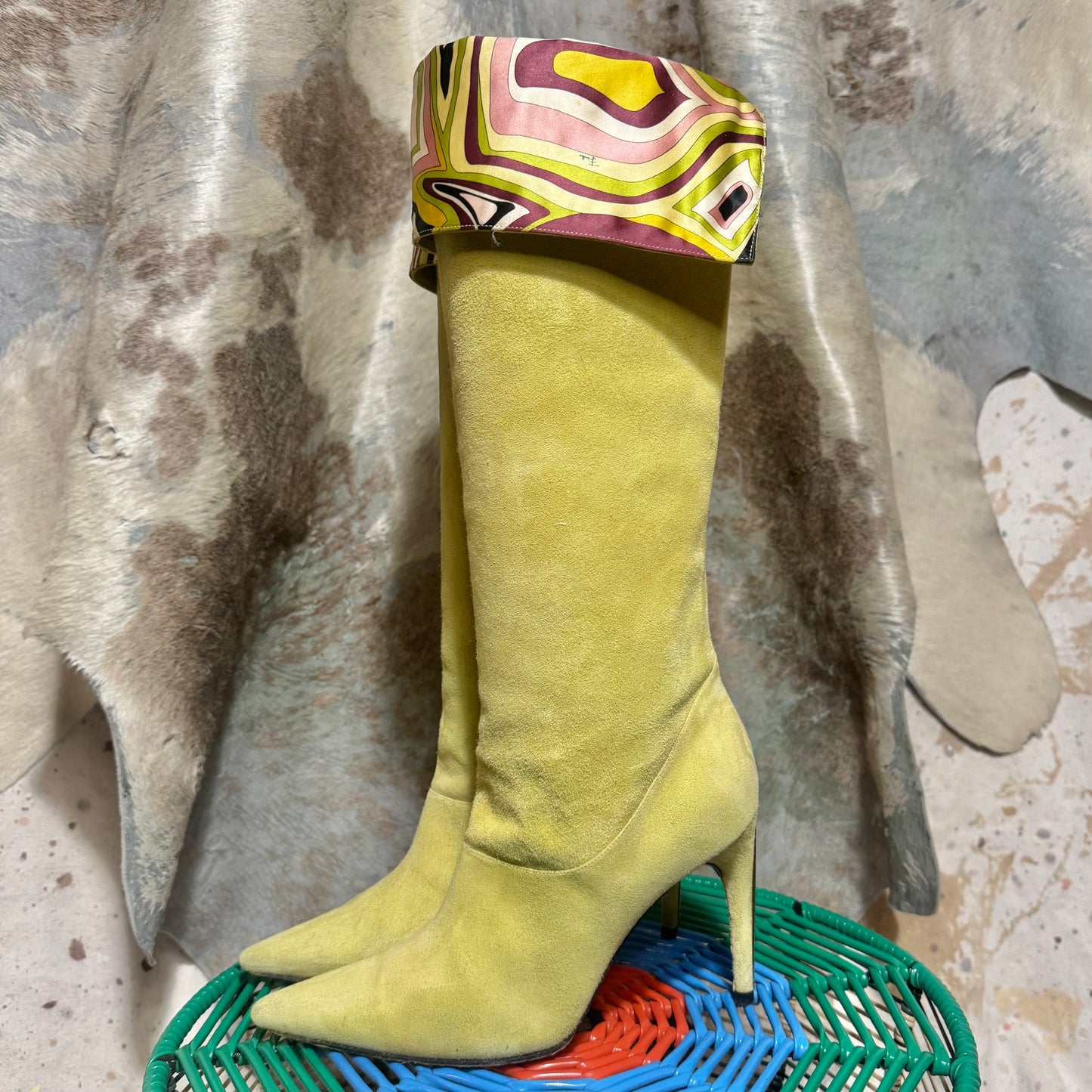 EMILIO PUCCI GREEN SUEDE FOLD OVER GEOMETRIC PRINT STILETTO BOOTS 39.5