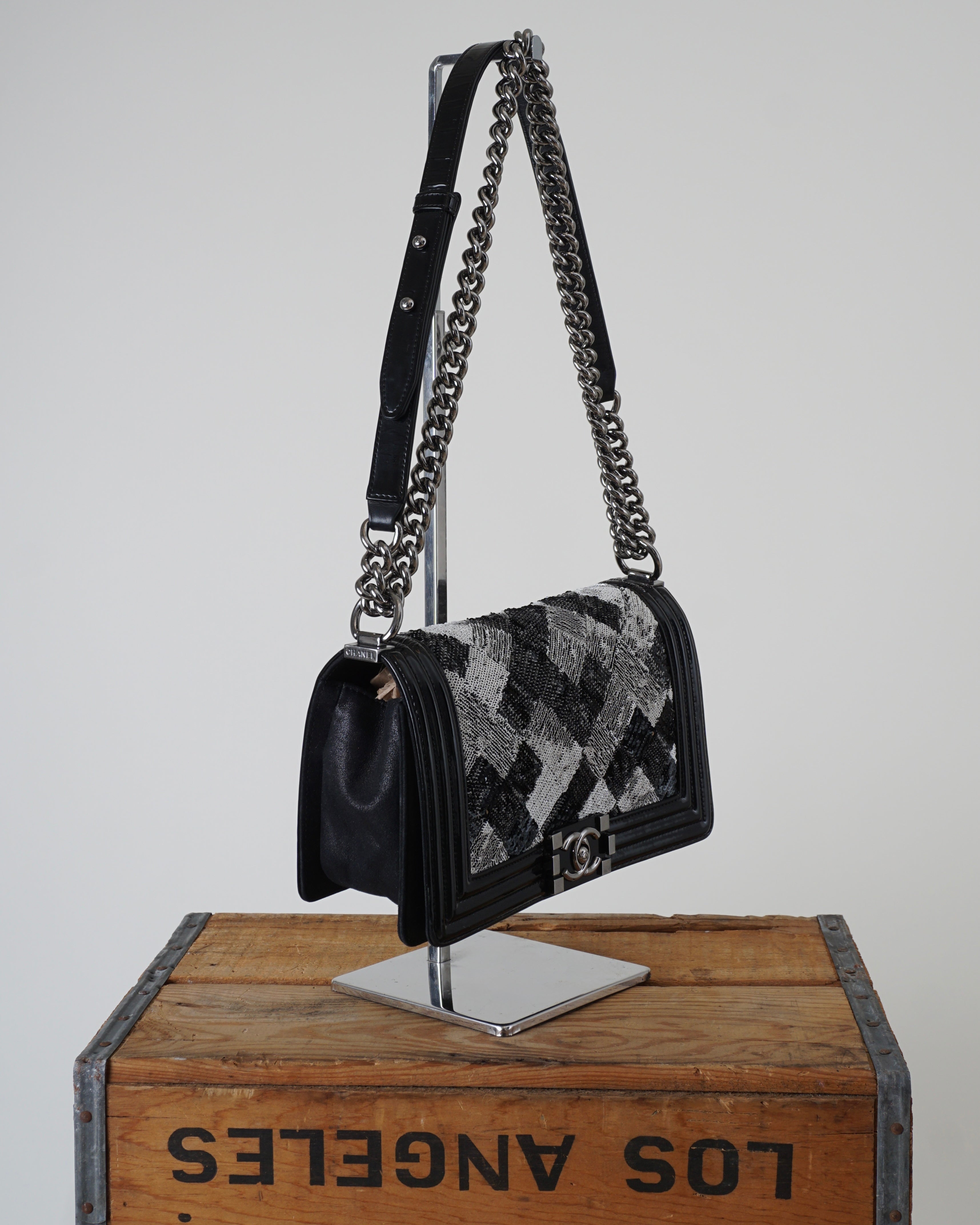 2014 White Black Sequin & Patent Chain Strap Boy Bag