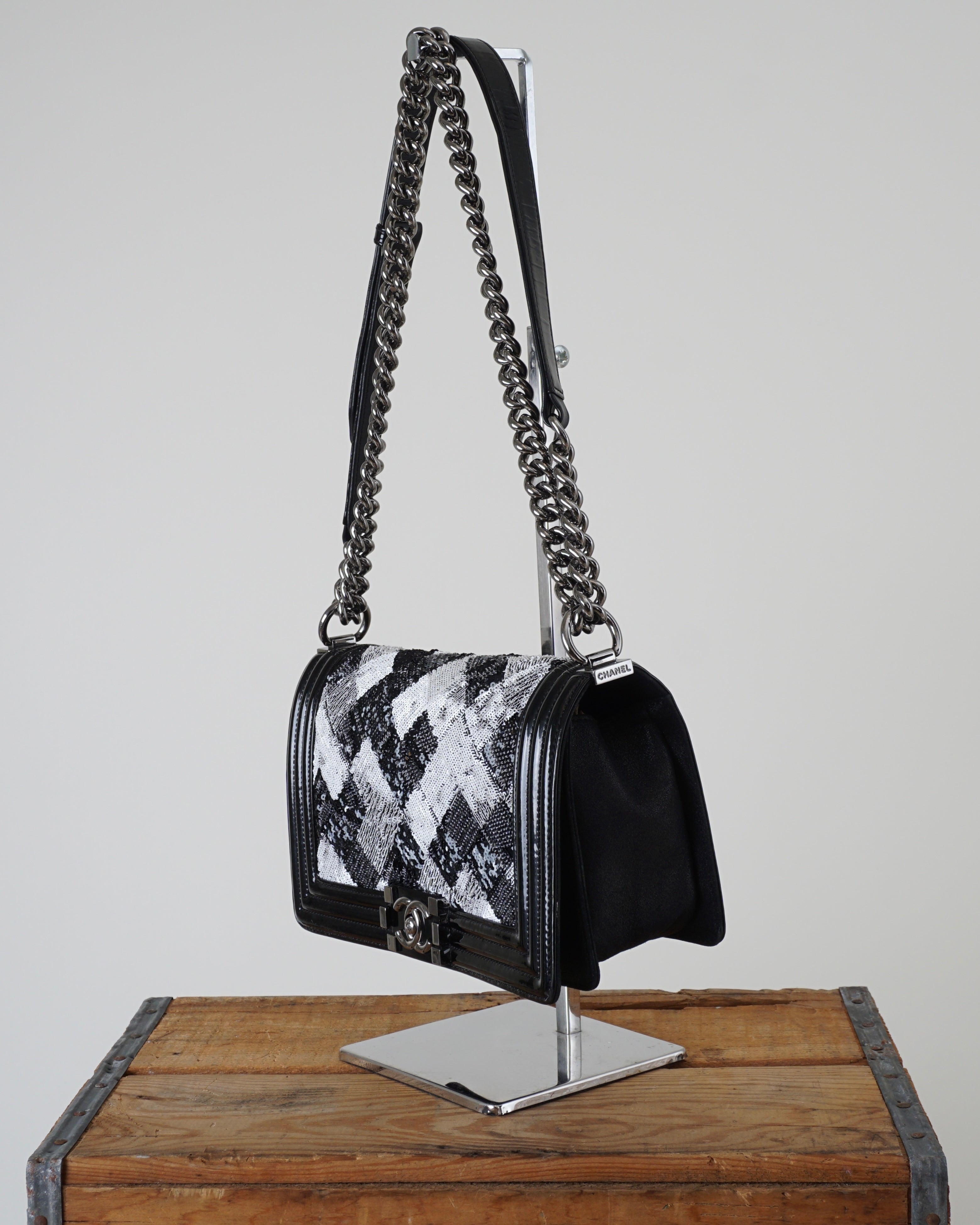 2014 White Black Sequin & Patent Chain Strap Boy Bag