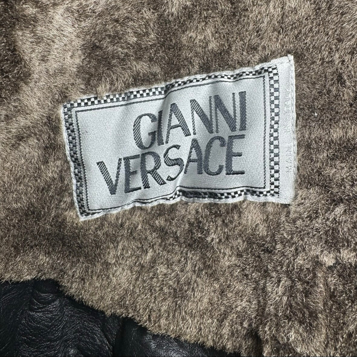 F/W 2001 RUNWAY GIANNI VERSACE SHEARLING GRECA ACCENT FUR LEATHER BIKER JACKET