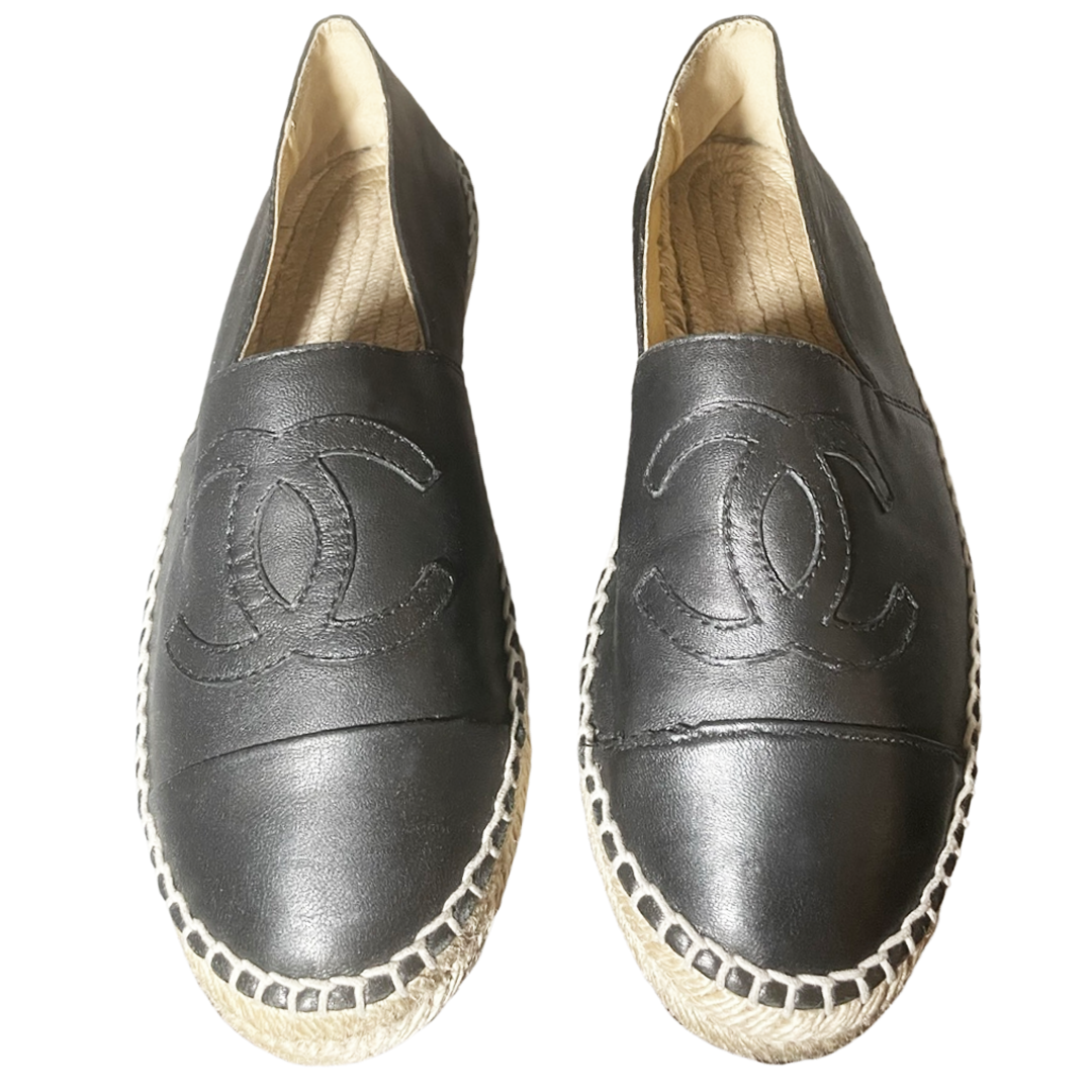 Chanel Black Lambskin Leather CC Logo Espadrille - 41