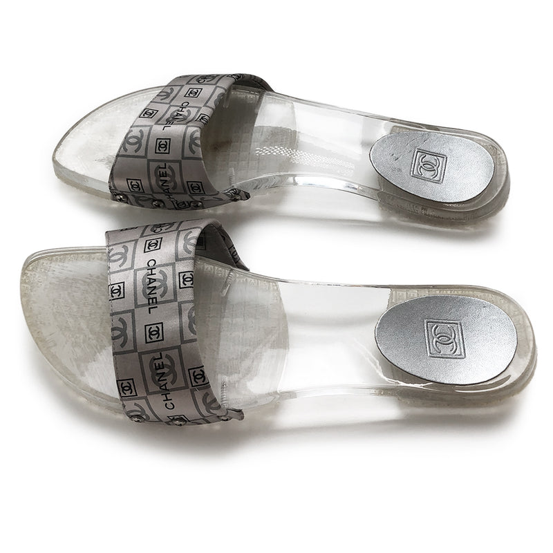Chanel Clear Lucite and Satin Pool Slide Sandals - 7